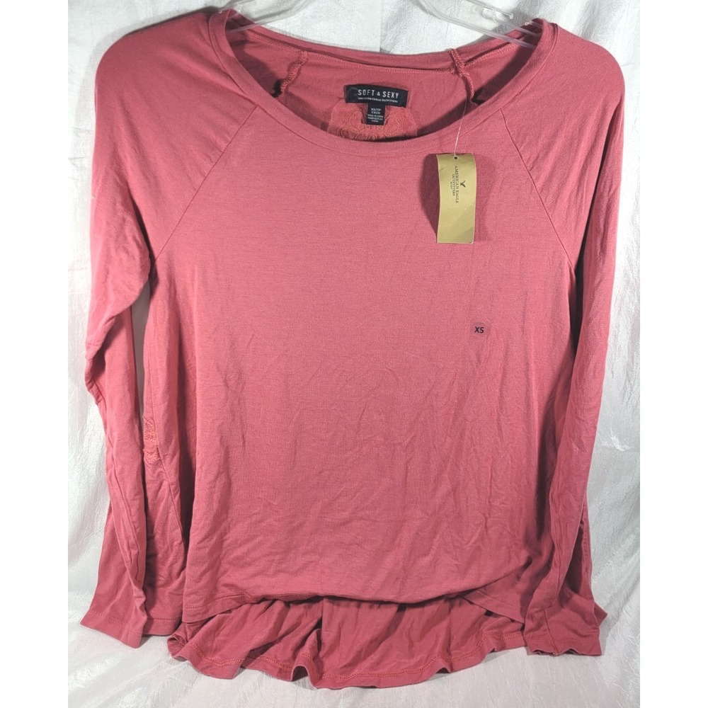 American Eagle Soft & Sexy Applique Back Long Sleeve Tee - Coral‎ Pink - XS